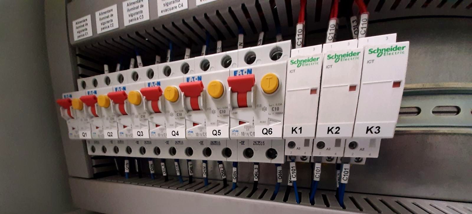 Tablou electric de automatizare uzinat în atelierul BARVAM